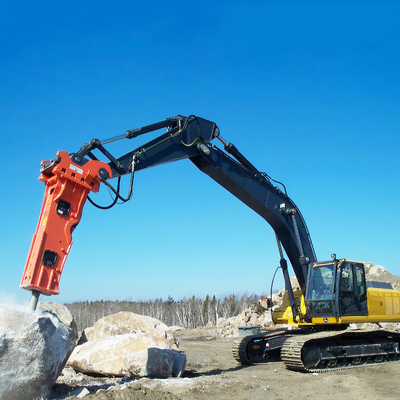 Instalação de um quebra-pedras para escavadeira de 13 toneladas 22 toneladas 26 toneladas Jcb/Hitachi, por pedido do cliente
